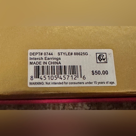 Unwritten interchangeable multicolor glass earrings set - Picture 9 of 11